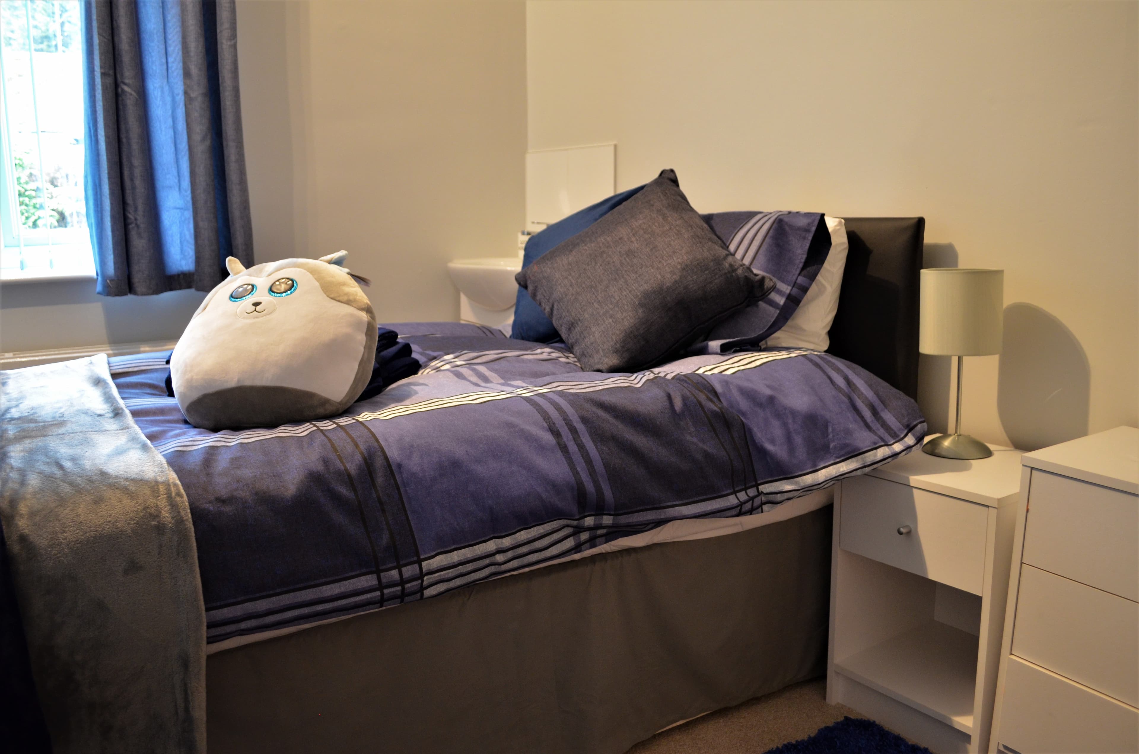 Blue room